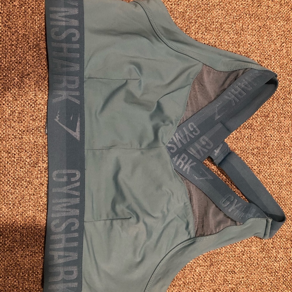 Gym shark light blue xl sports bra